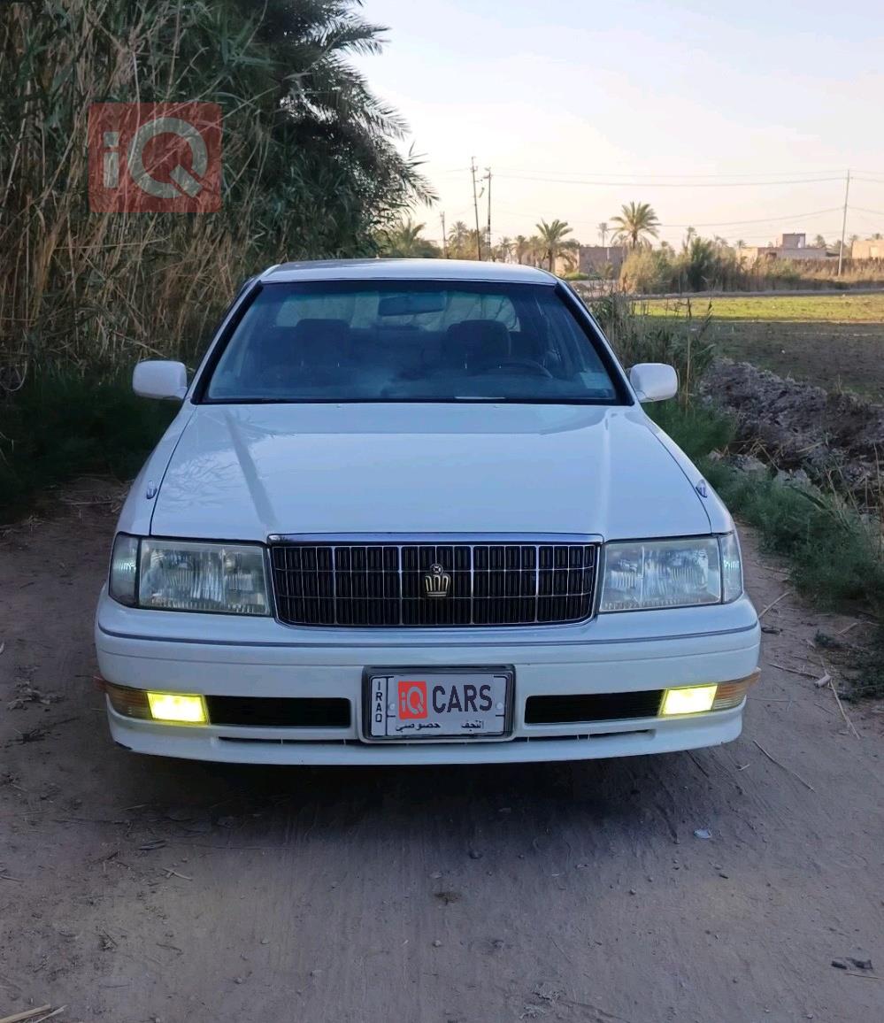 تويوتا كراون